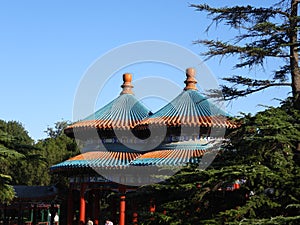 Double-ring-shaped longevity pavilion photo