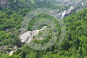 The double waterfall in the middle of the trees