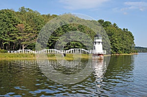 Doubling Point Lighthouse