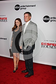 Doug Savant, Laura Leighton