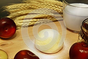 Raw Fruit Dumpling: Close-up