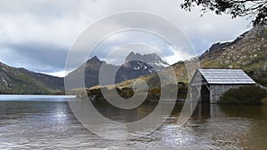 Dove lake and cradle mountain