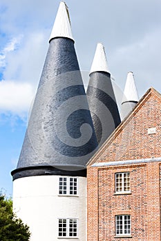 Down Farm Oasts, Lamberhurst, Kent, England