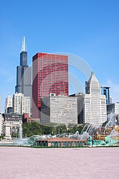 Downtown Chicago and Buckingham Fountain