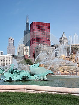 Downtown Chicago and Buckingham Fountain