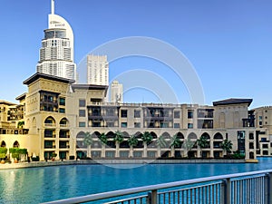 Downtown Dubai tourist attractions - The Dubai Mall and the Fountain - Souk al Bahar - The address | Luxury travel and shopping