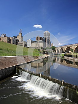 Downtown Minneapolis and Stone Arch bridge 1