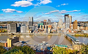 Downtown Pittsburgh and the Smithfield Street Bridge in Pennsylvania