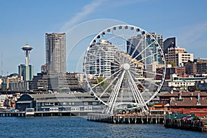 Downtown Seattle Waterfront and the Great Wheel