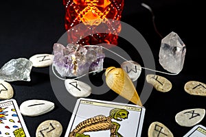 Dowsing Pendulum with Amethyst & Quartz