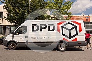 DPD truck