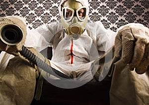 Dr. Gore & Gas mask