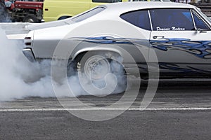 Drag race burn-out