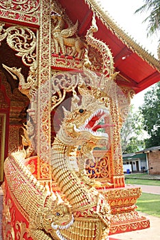 Dragon figure gold