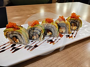 Dragon roll