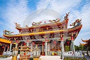 Dragon shaped eaves in traditional Chinese architecture