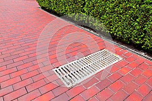 Drainage system with an iron grid.