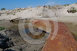 Drainage system of sand quarry
