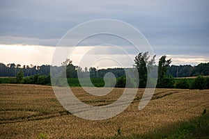 Dramatické mraky nad Tatrami na slovensku