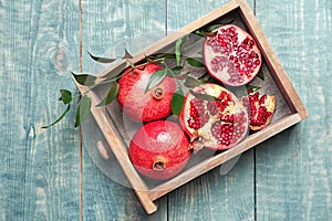 Drawer with pomegranates photo