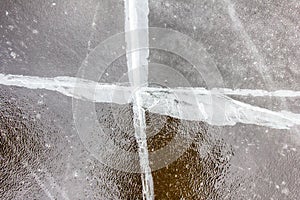 Drawing transparent ice