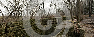 Dreary Cliff Ledge Panorama, Background