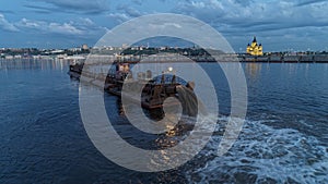 Dredger at the cathedral