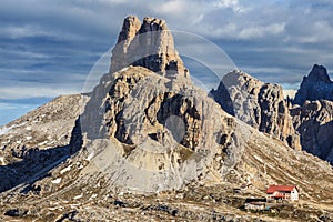 Drei Zinnen Mountain photo