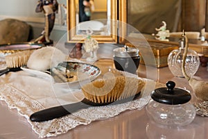 Dressing table accessory photo