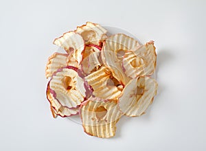 Dried apple slices