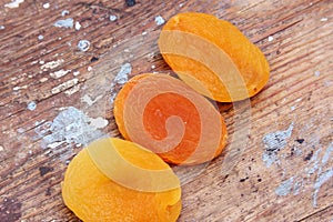 Dried apricot