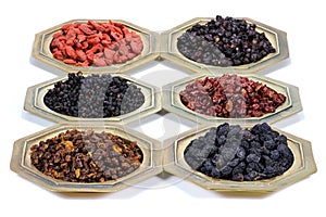Dried berries
