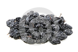 Dried black grapes