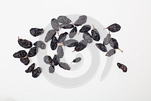 Dried black grapes, Pattern of nuts form