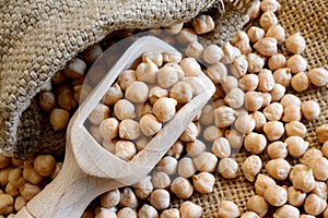 Dried chickpeas