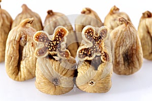 Dried figs