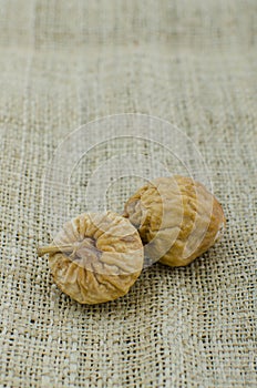 Dried figs