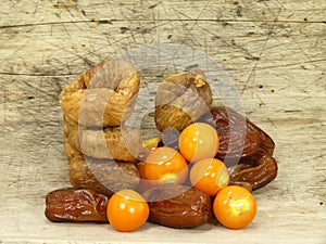 Dried fruits
