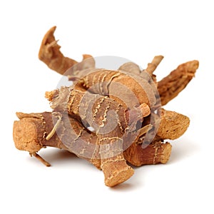 Dried galangal root