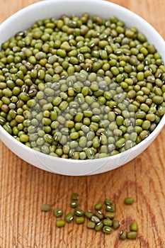 Dried mung beans