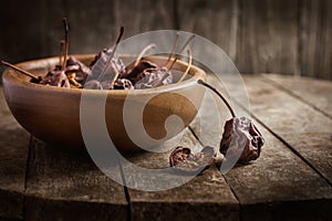 Dried pears