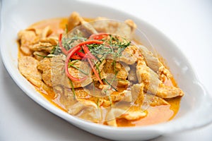 Dried red pork coconut curry (Panaeng)