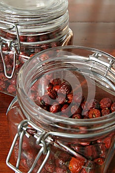 Dried rose hips