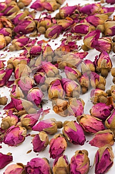 Dried rosebuds