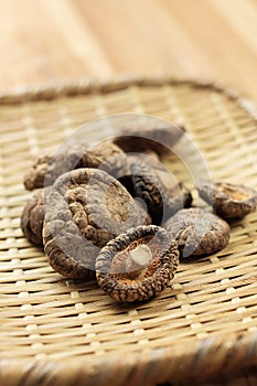 Dried Shitake or Hioko Mushroom, Jamur Shitake Kering