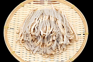 Dried white radish