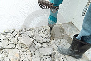 Drill machine using to drilling floor tiles in toilet,