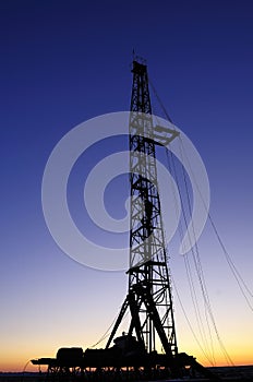 Drilling tower