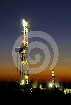 Drilling tower