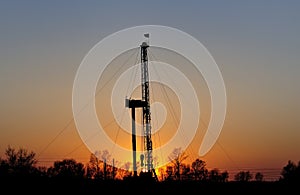 Drilling tower